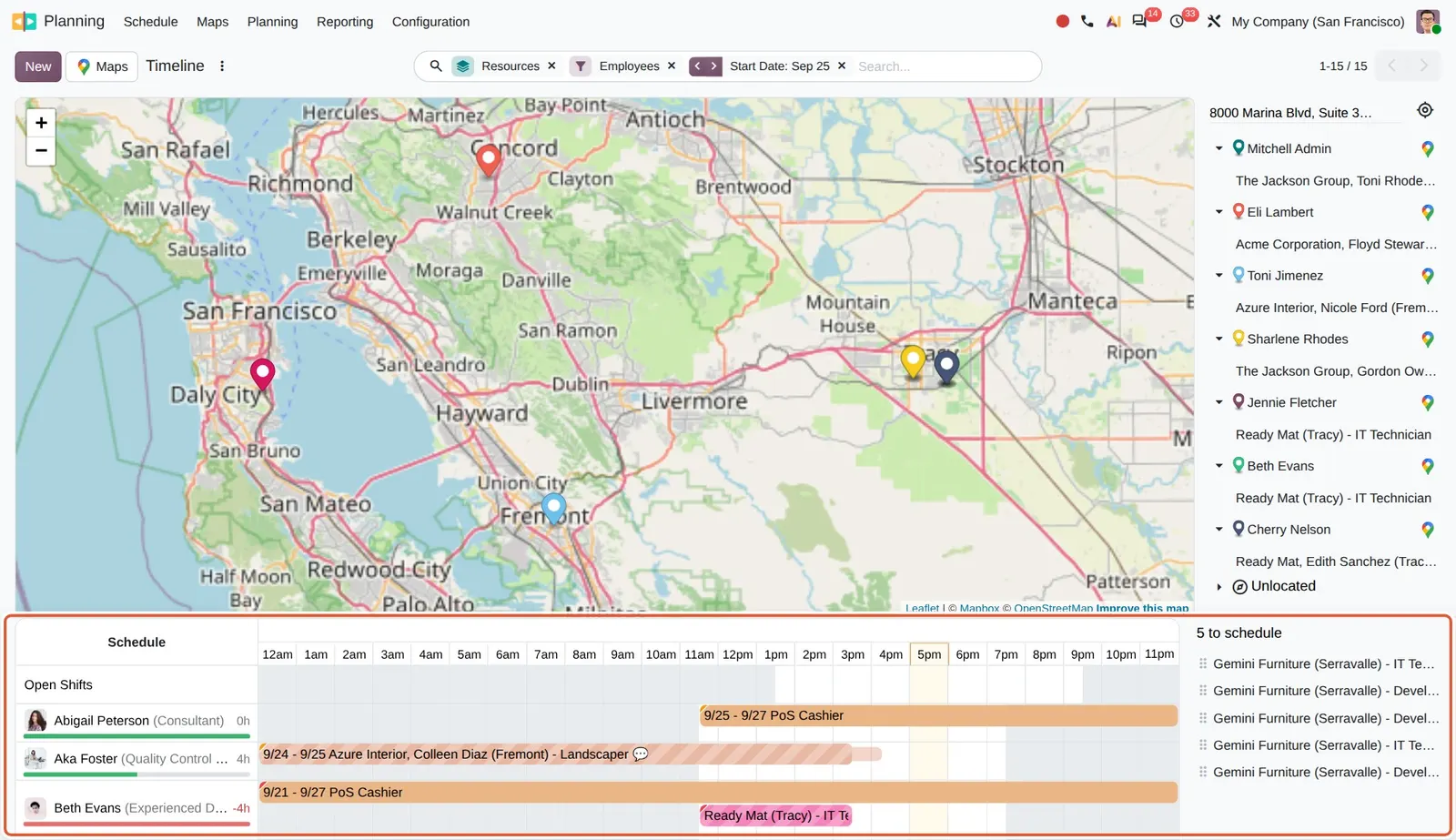 Odoo 20 Field Service: map view: The timeline under the map shows each technician's day next to the shift locations on the map.